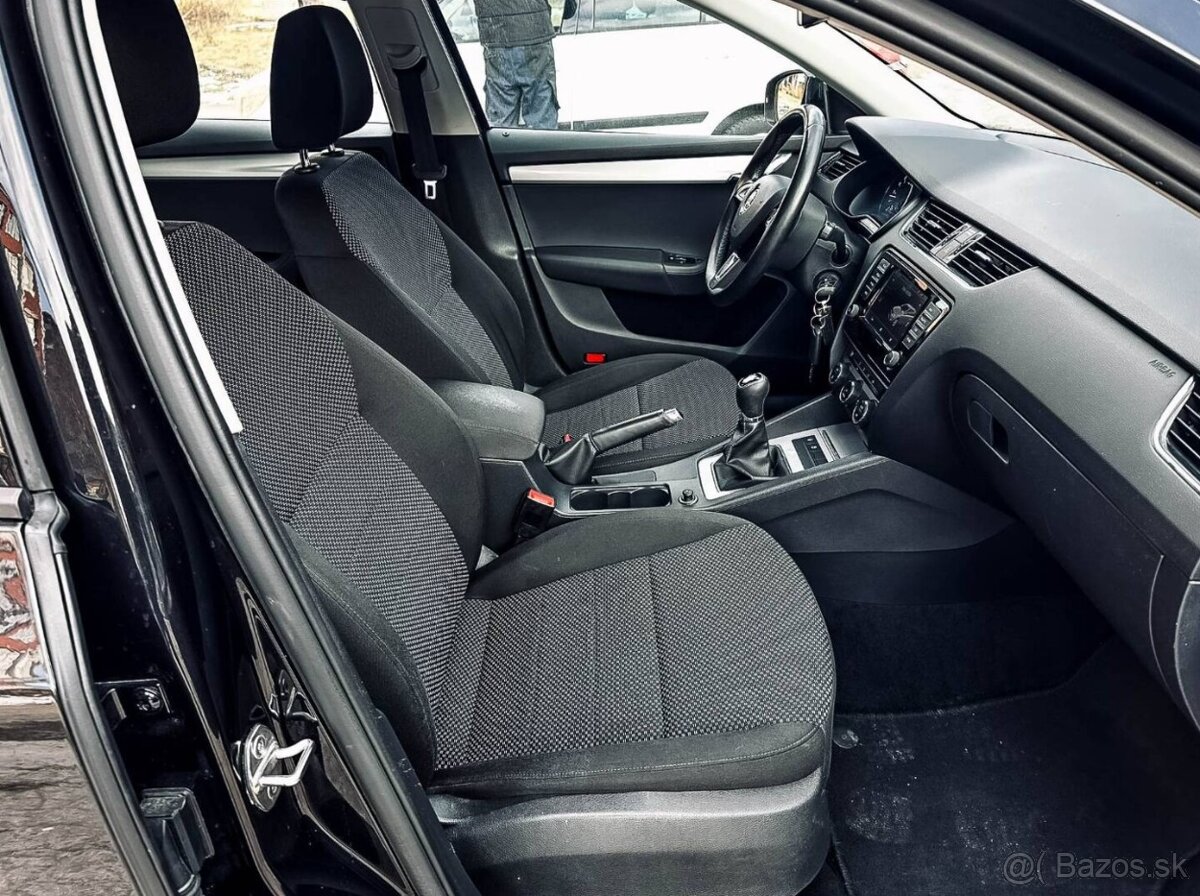 Škoda Octavia Combi 1.6 TDI 110k Active - 14