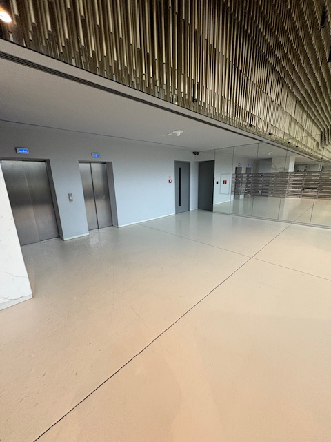 2-i byt oprati OC AUPARK ul. Zadunajská cesta 16 - 14