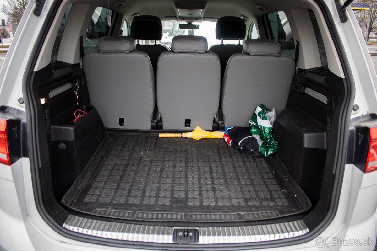 Volkswagen Touran 2.0 TDI - 14