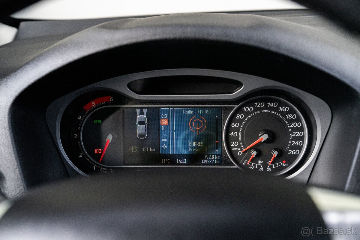 Ford Mondeo combi, 2.0TDCI TITANIUM 103kw, SR vozidlo - 14