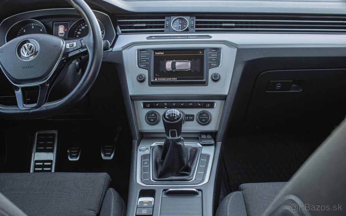 Volkswagen Passat Variant 2.0 TDI 2016 - 14