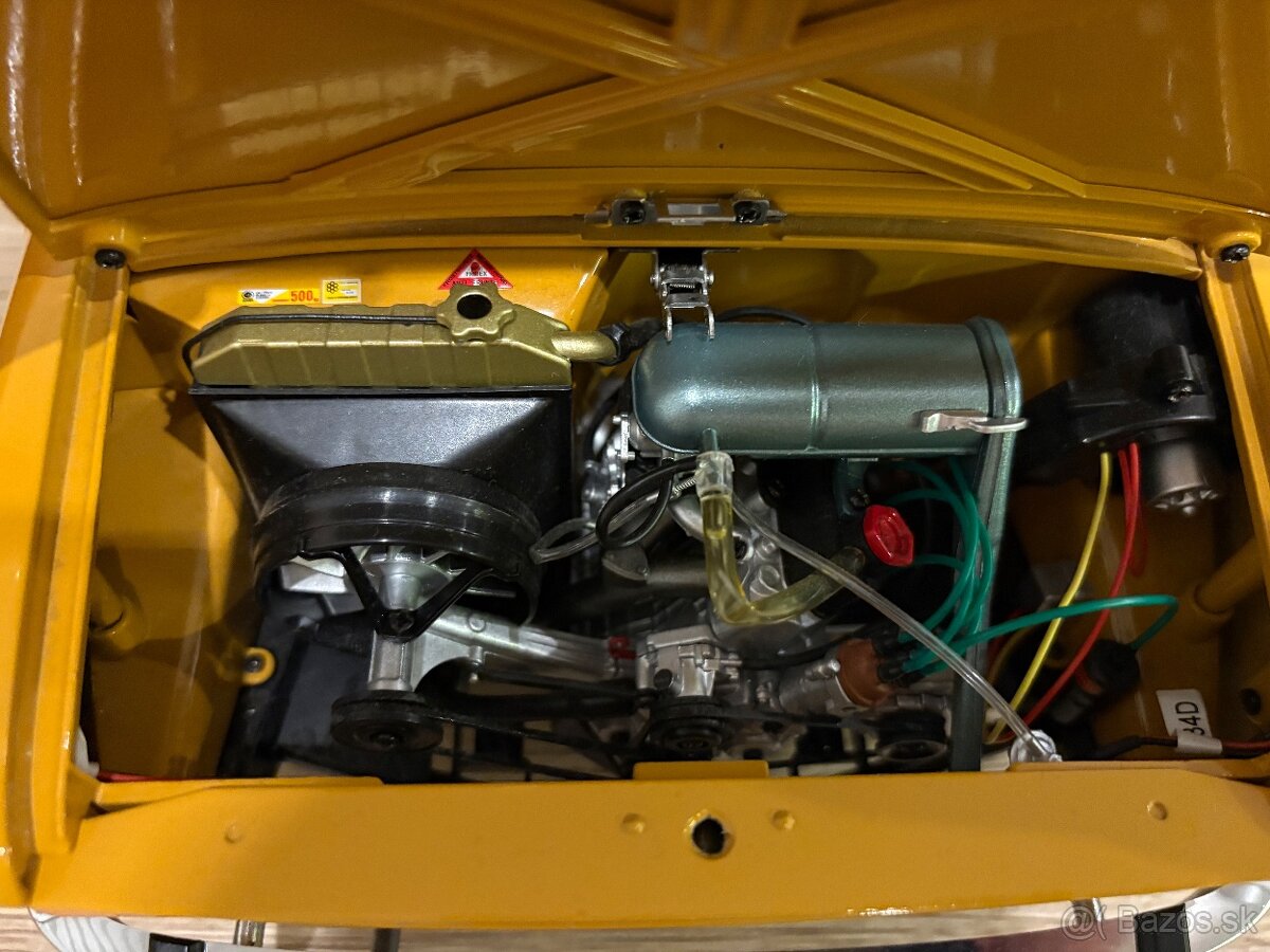 Škoda 100 1:8 DeAgostini - 14