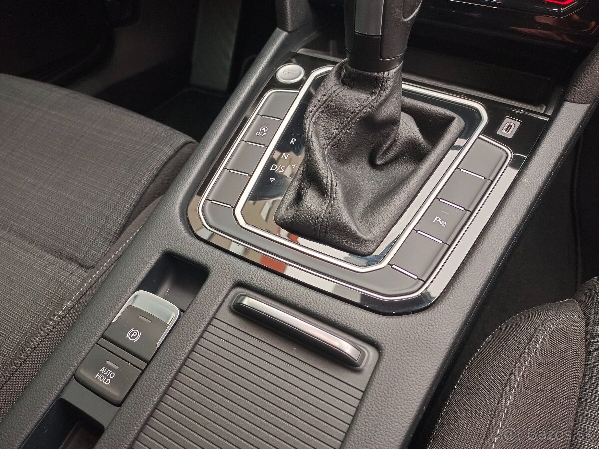 VW Passat B8 Variant 2.0TDI 110kW DSG - záruka Autodraft - 14