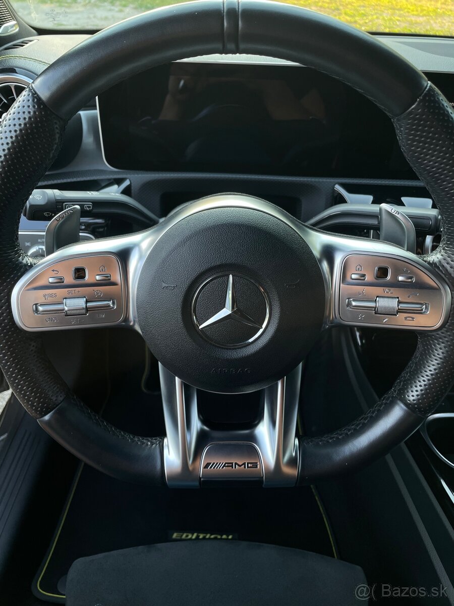 Mercedes Benz A 250 hatchback - 14