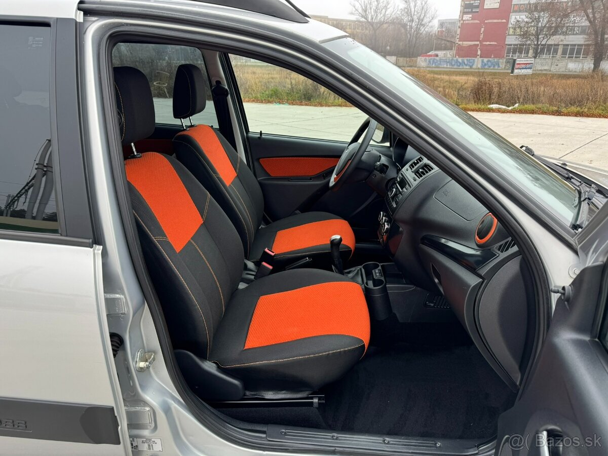 Lada Kalina Cross 1.6 benzin 2018 45.000km 1.majitel - 14