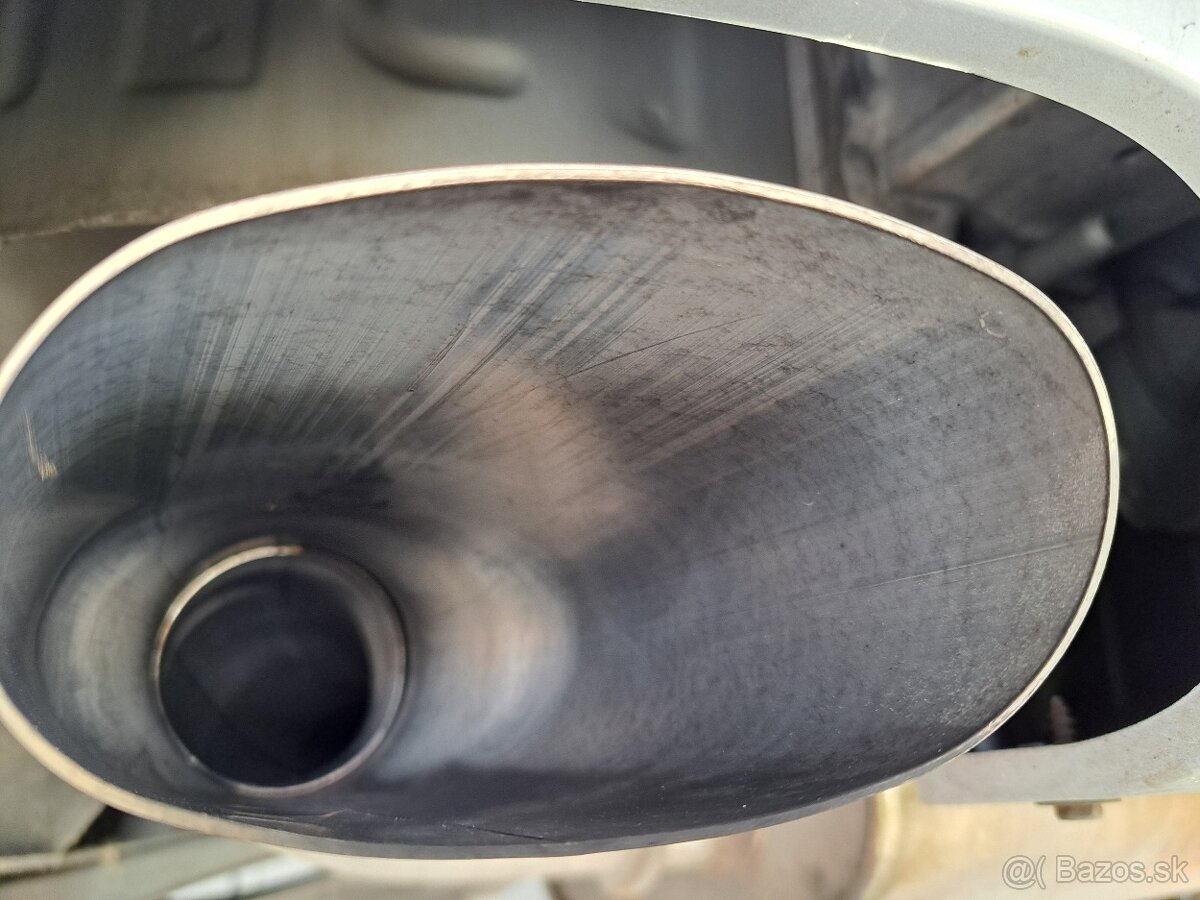 BMW X3 2.0D xDrive - 4x4,automat ,XENONY ,bez koroze - 14