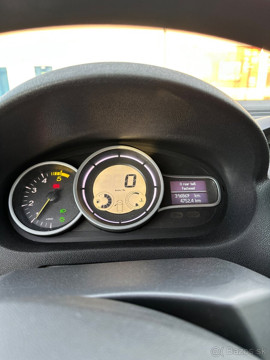 Renault Megane 3 1.5 dci - 14