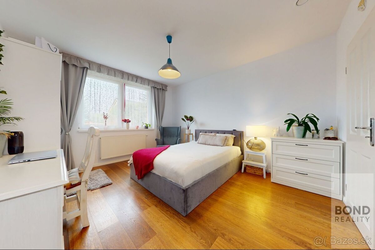 Nádherný rodinný dom v Malinove - 14