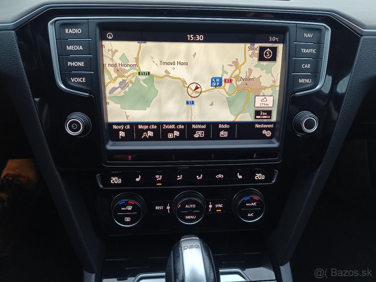 VW Passat Variant B8 2,0 TDi DSG 110 kW Highline r.v. 2016 - 14