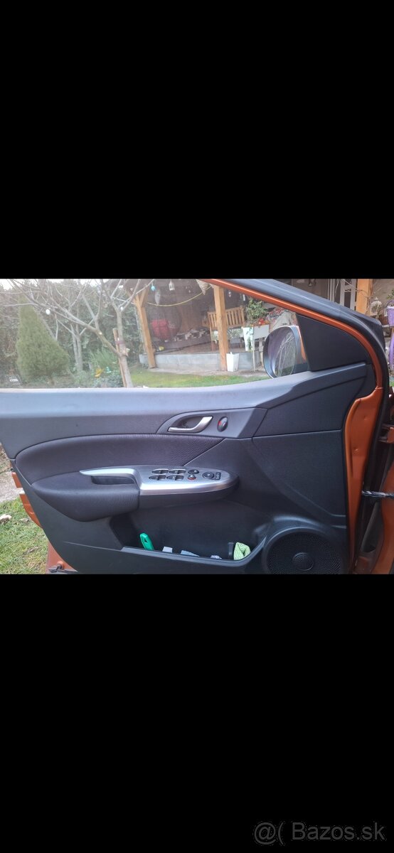 Vymením Honda Civic 2008 1.4 ivtec - 14