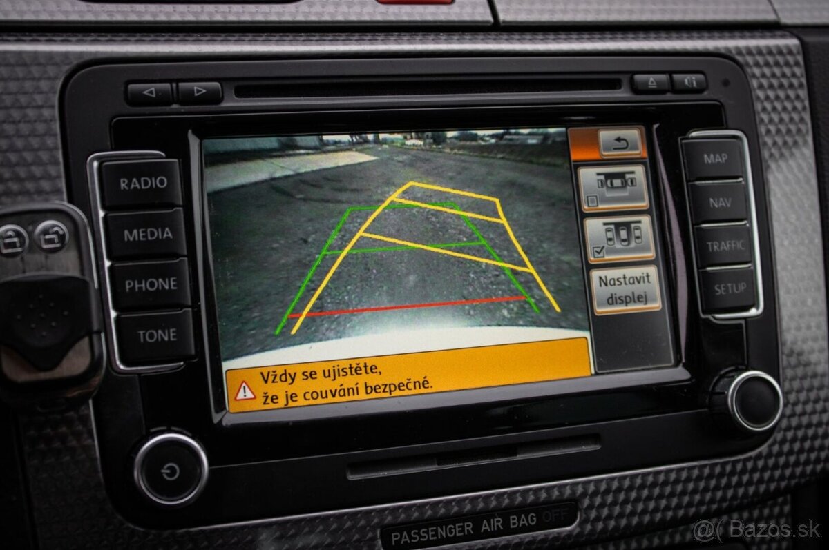 Volkswagen Passat Variant 3.2 V6 4Motion DSG - 14