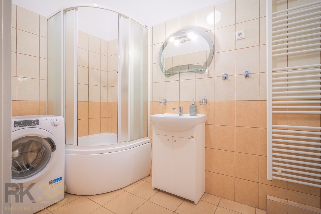 Priestranný 3 a pol izbový byt v Novom Smokovci - 14