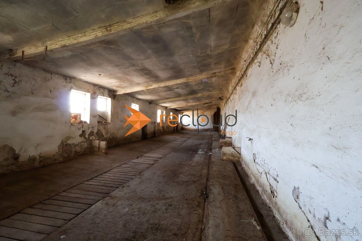 Poľnohospodársky objekt - 14