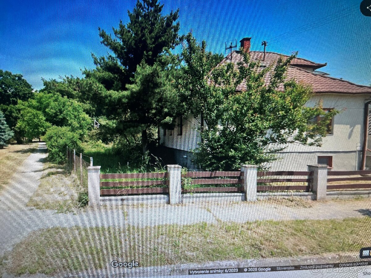 RODINNÝ DOM V PERFEKTNEJ LOKALITE ZLATE MORAVCE - 14