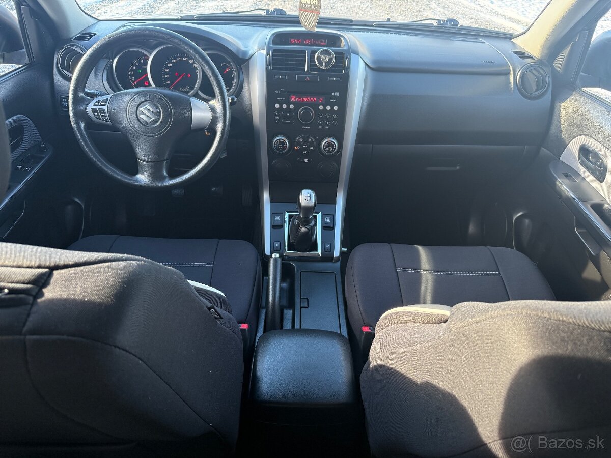 Suzuki Grand Vitara 1.6 VVT 4x4 benzin bez korozie - 14