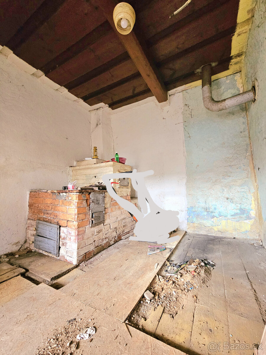 • PREDANÉ • : chalupa v povôdnom stave Čierny Balog pár minú - 14