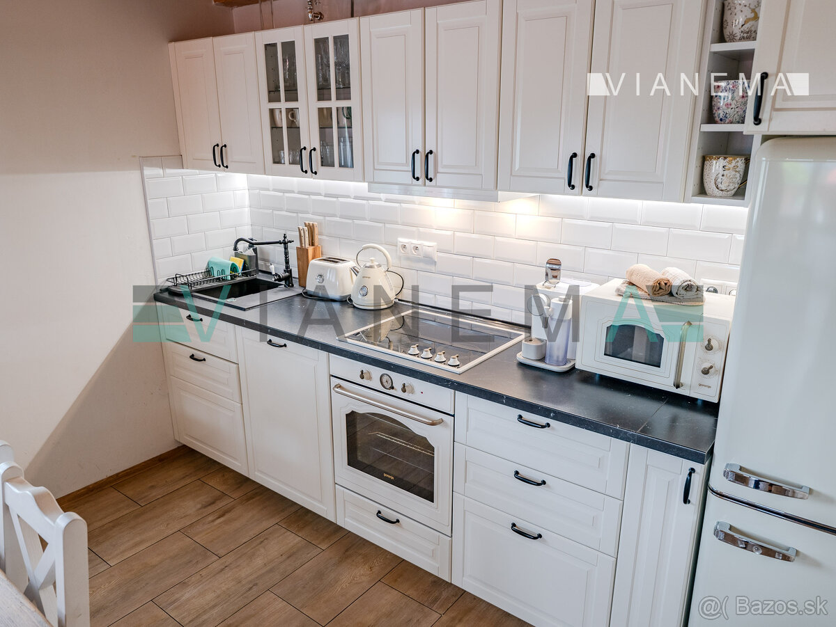 IBA U NÁS Wellness chata so súpisným číslom na hranici SR/Č - 14