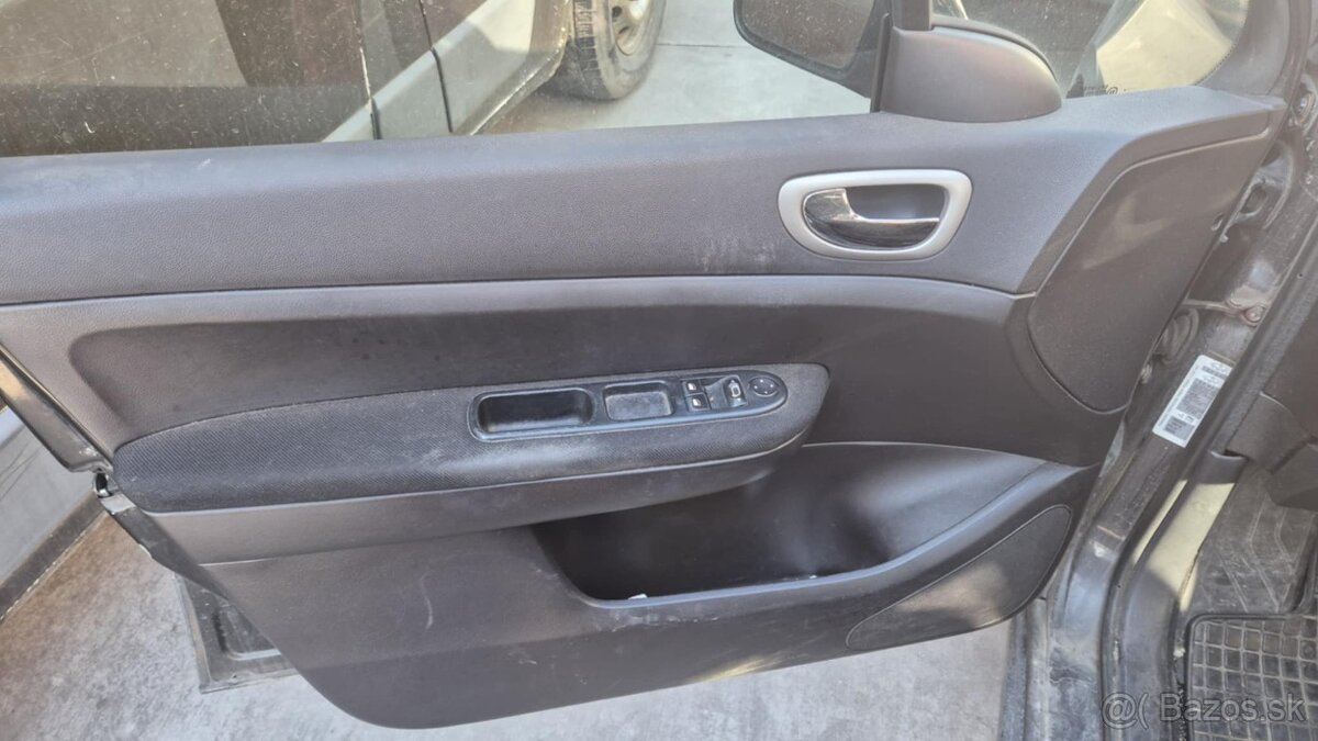 Peugeot 307 1,6HDI 80kw kód motora: 9HZ - 14