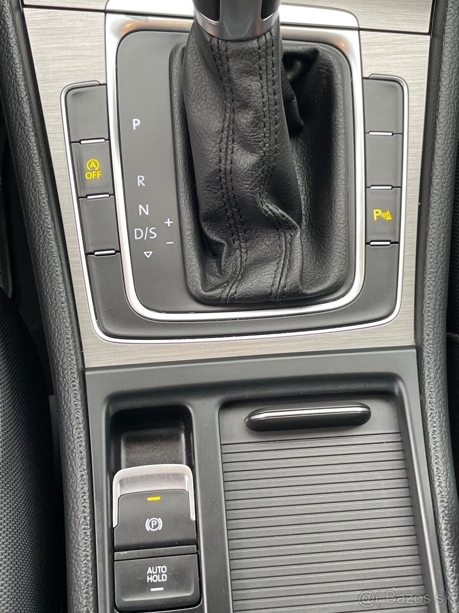 Predam VW Golf 7, 1,2TSi-77kW, DSG, Rok 2015, Povod SR - 14
