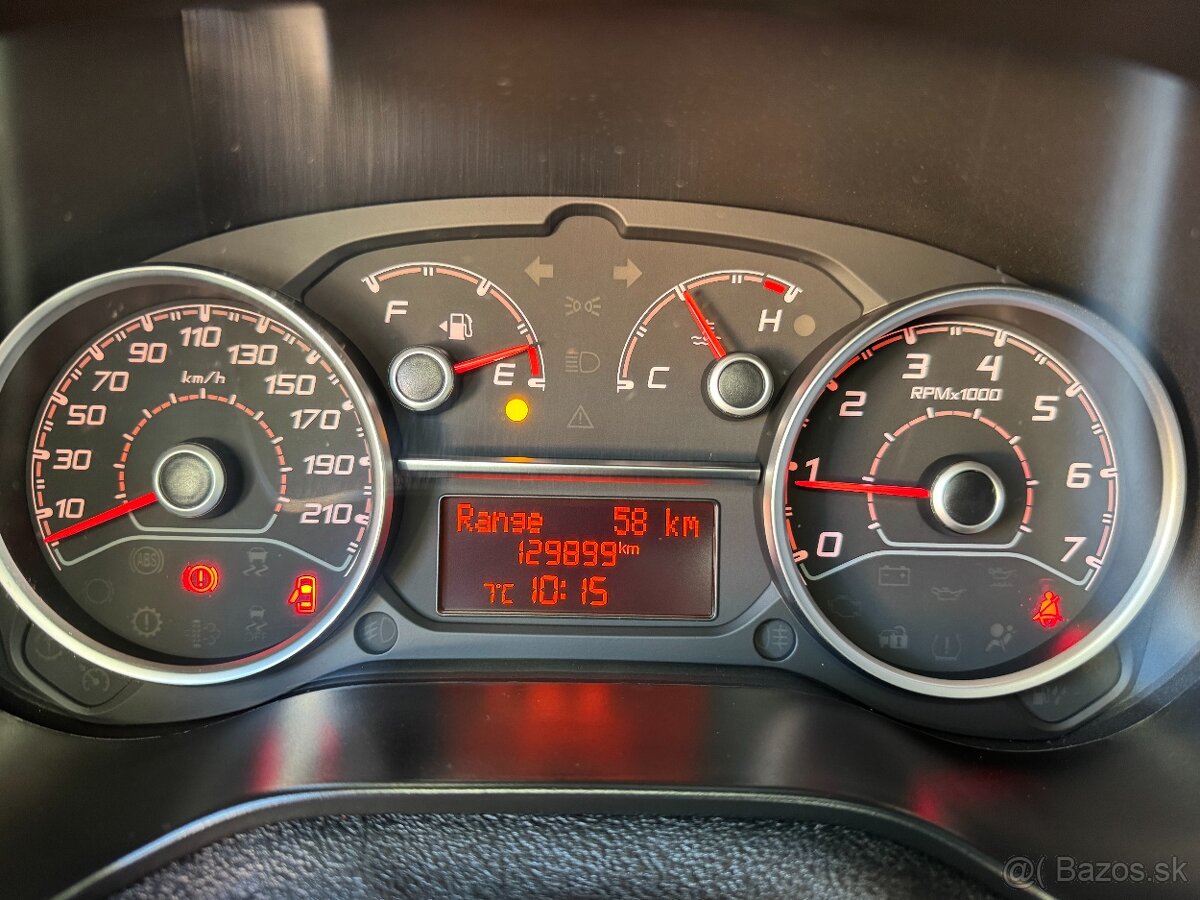 Fiat Dobló 1.4 Plus - 14