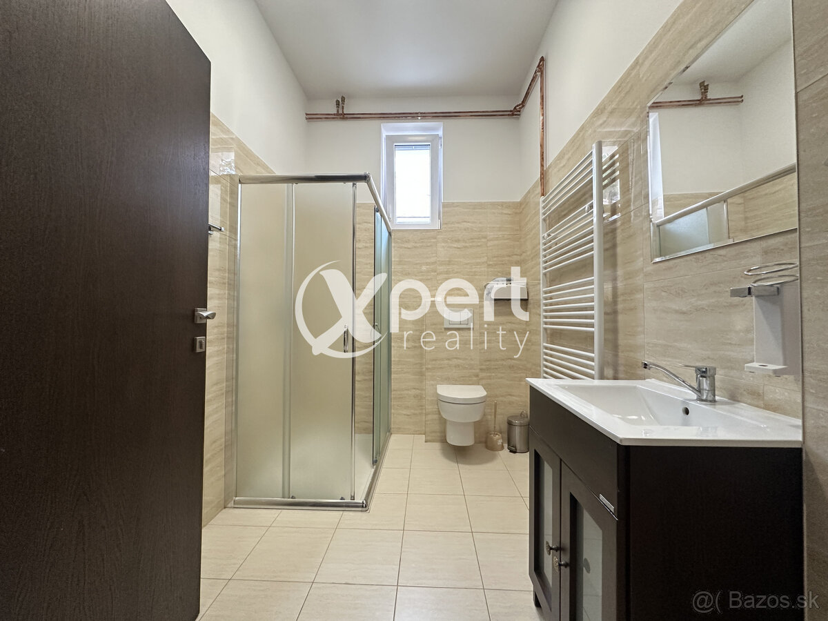 Na prenájom polyfunkčná budova, kancelárie, obchodné priesto - 14