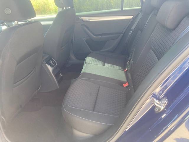 Škoda Octavia Combi 1.6TDI 85kW, NAVI, 86765km, 12/2017 - 14