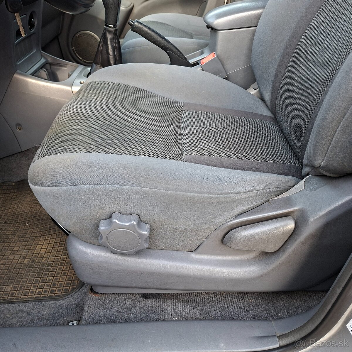 Toyota RAV4 2.0 D-4D 5D 4x4 diesel - 14