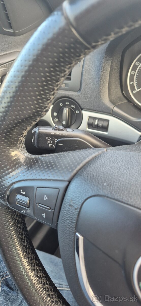 Škoda Octavia 2.0 TDI RS DSG - 14