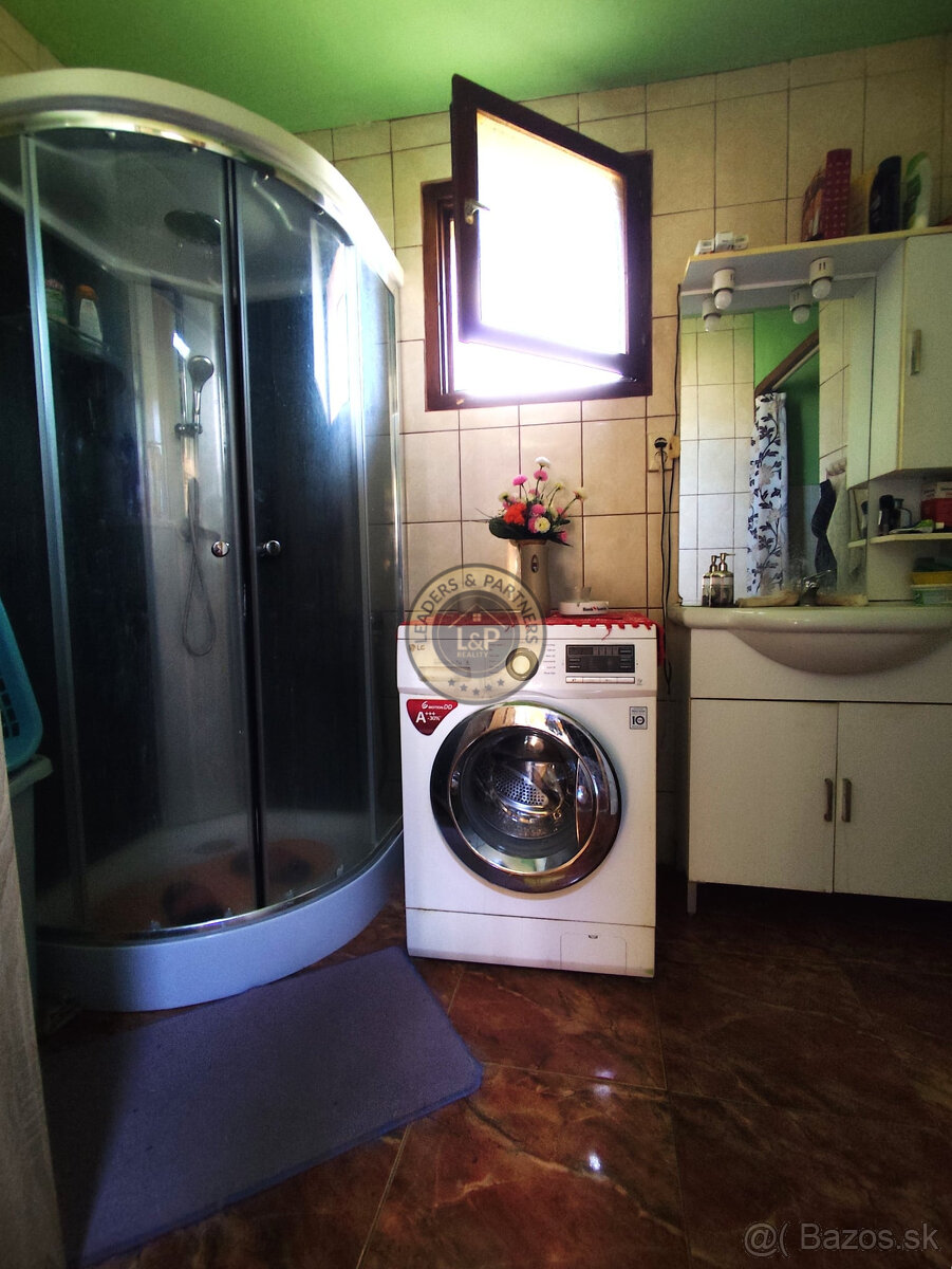 PREDAJ rodinný dom Ásvanyráró - 14