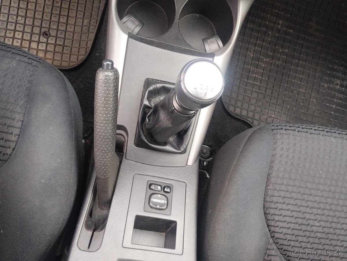 Toyota RAV4 2.2 D-4D 180 - 14