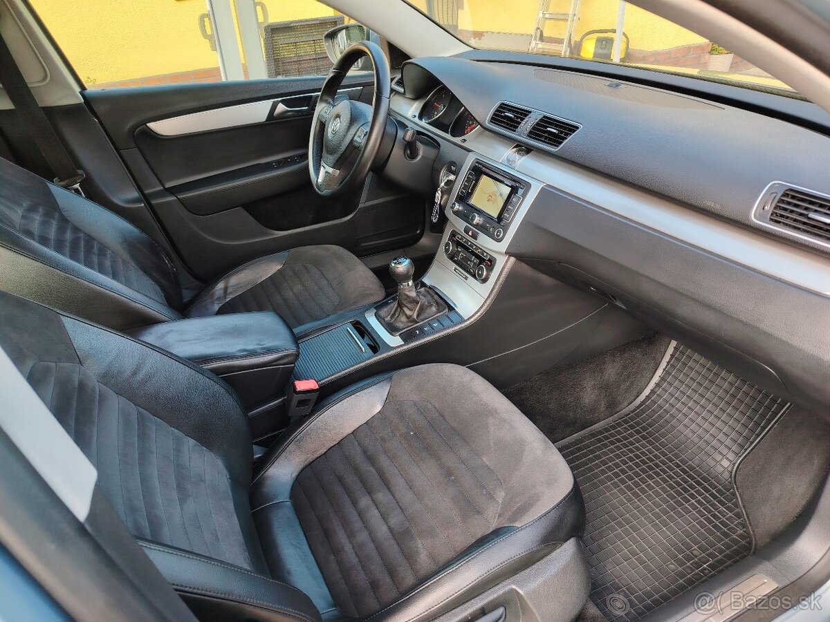 Volkswagen Passat Variant 2.0 TDI 103Kw M6 Highline Panorama - 14