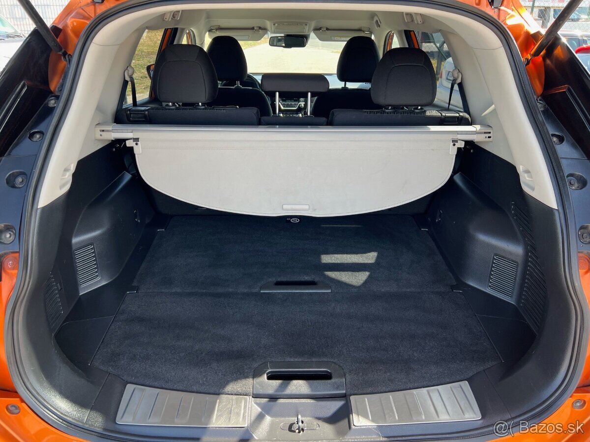 Nissan X Trail 2.0dCI diesel, 130kW, MT/6, 4x4, rok:11.2018. - 14