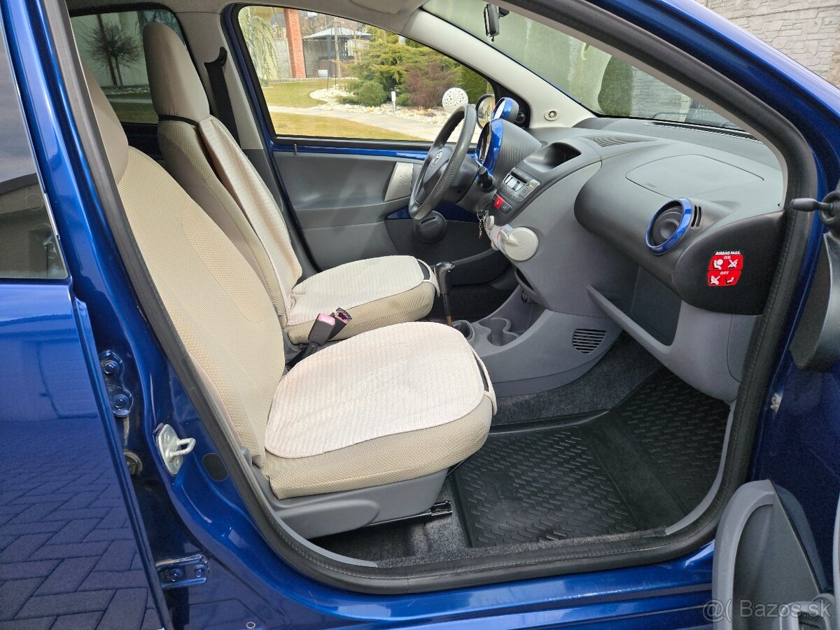 Toyota Aygo 1.0i - 14