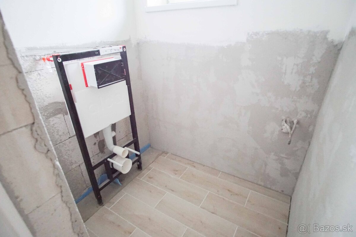 4-izbová novostavba rodinného domu s terasou, Nesvady, 540m2 - 14