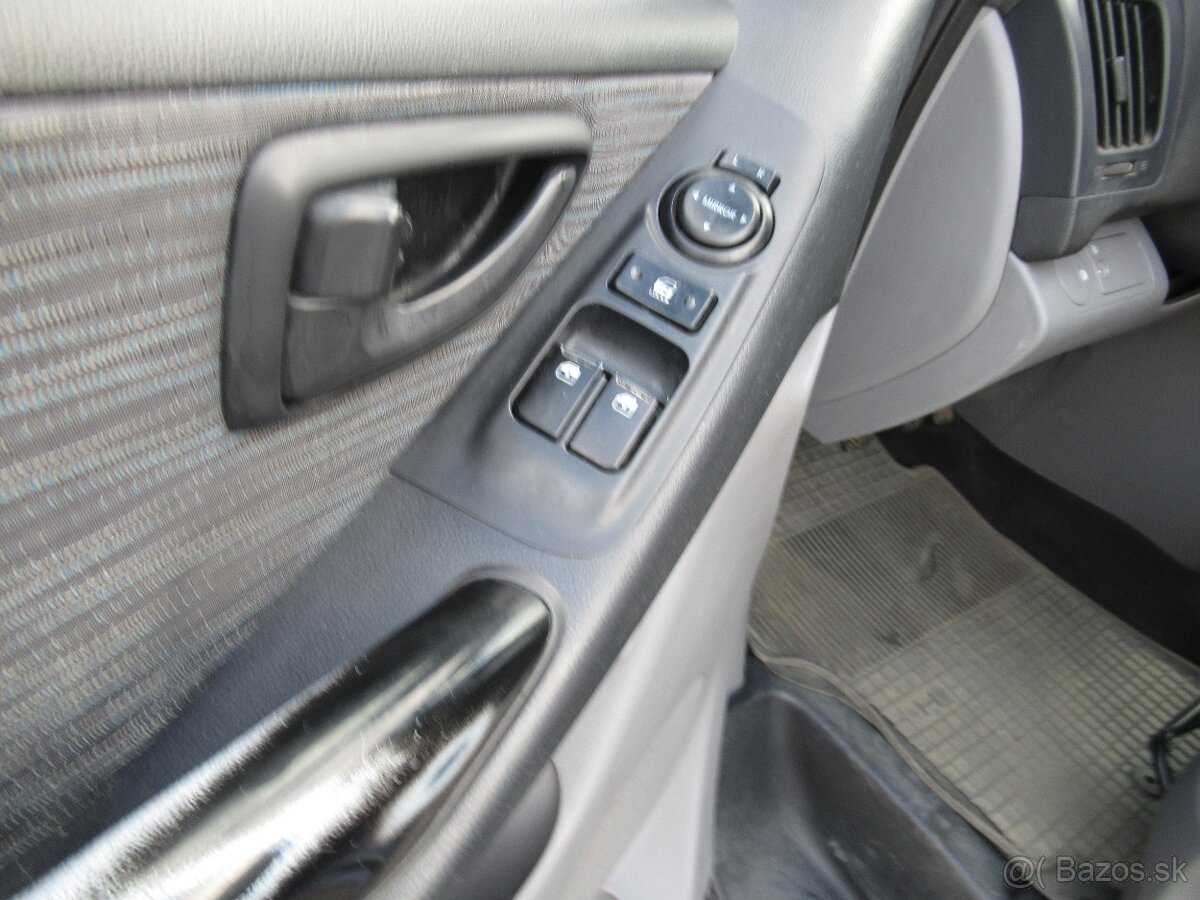 Hyundai H-1 2,5Crd - 14