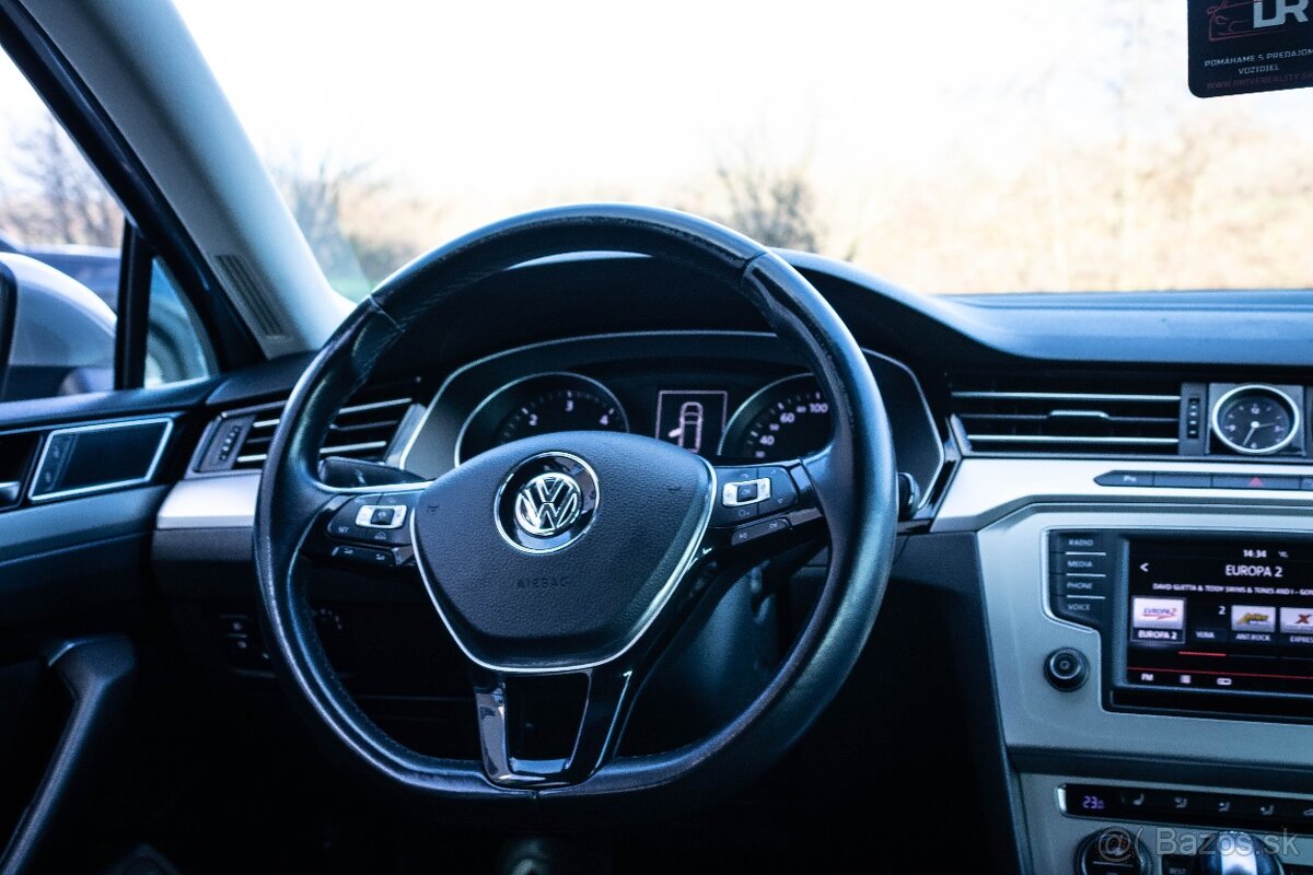 Volkswagen Passat Variant 2.0 TDI BMT Comfortline DSG - 14