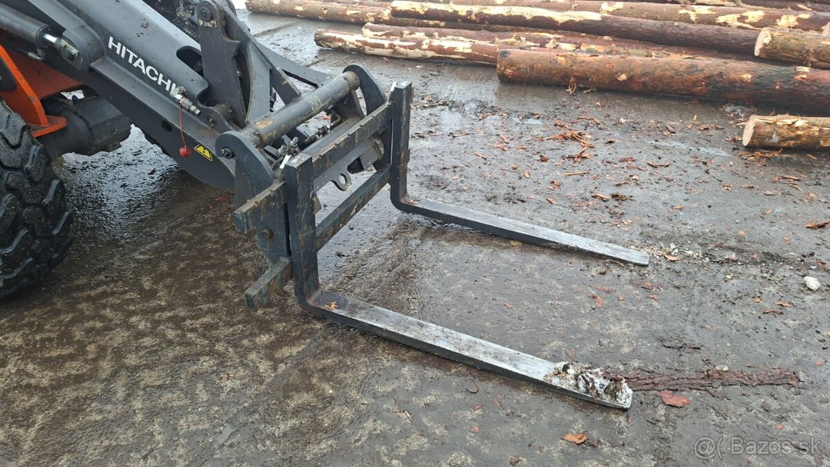 HITACHI ZW95-6C 4X4 - 14