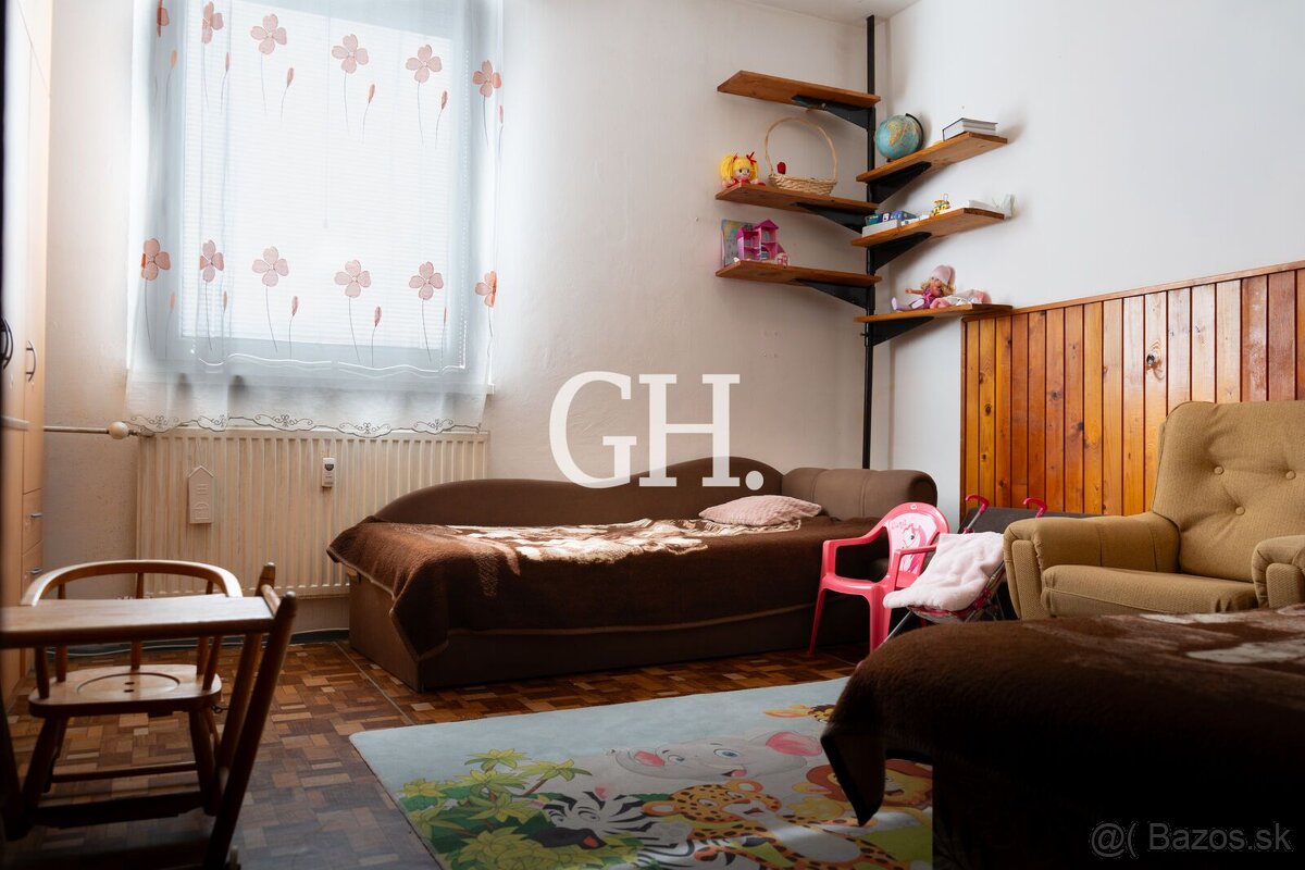 3-izbový byt s balkónom a pivnicou na predaj – Tomášikova ul - 14