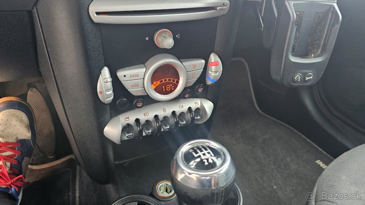 Mini One R56 - 1,4 benzín - vymením za väčšie - 14