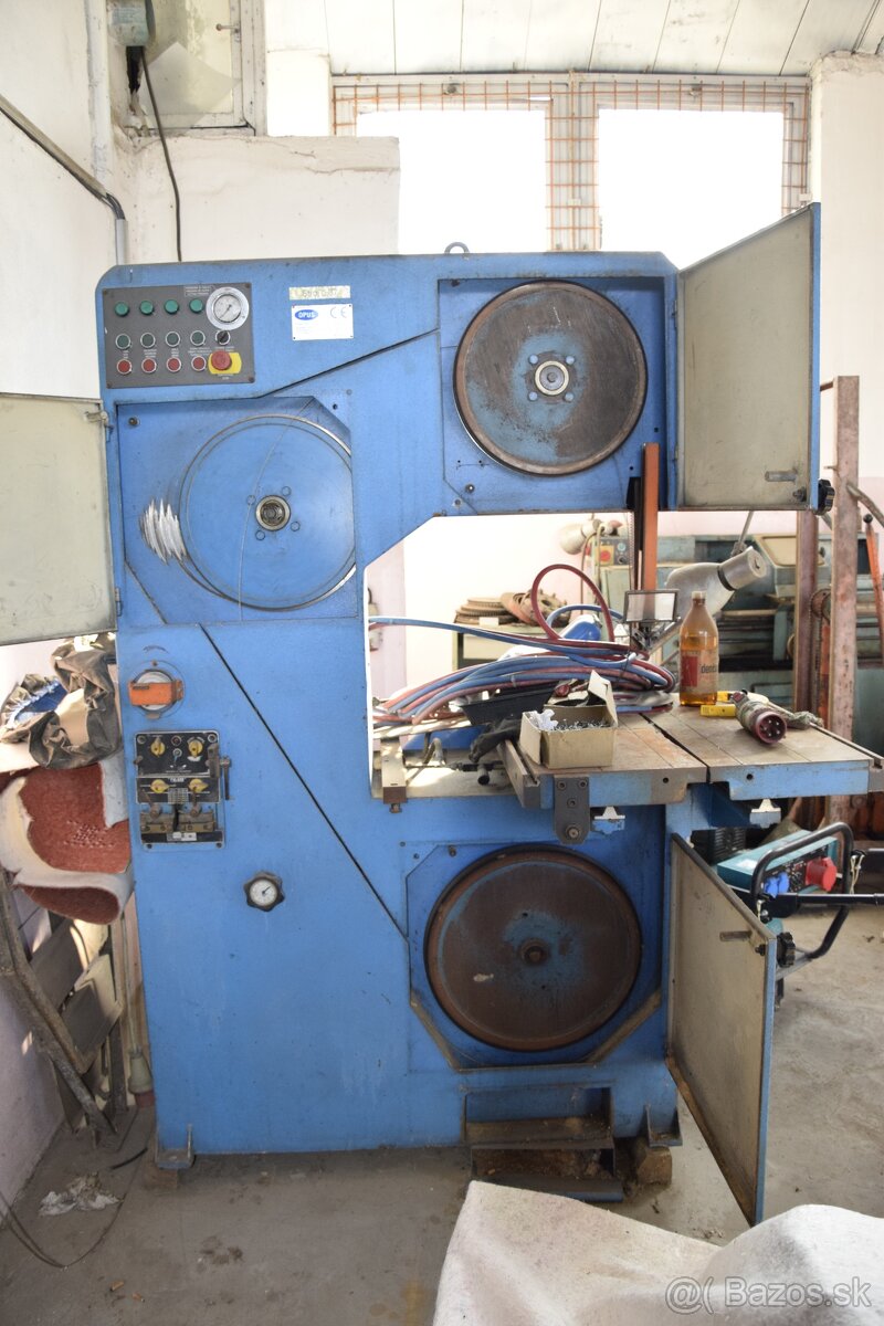 Vertikálna pásová píla OPUS 600 - 14