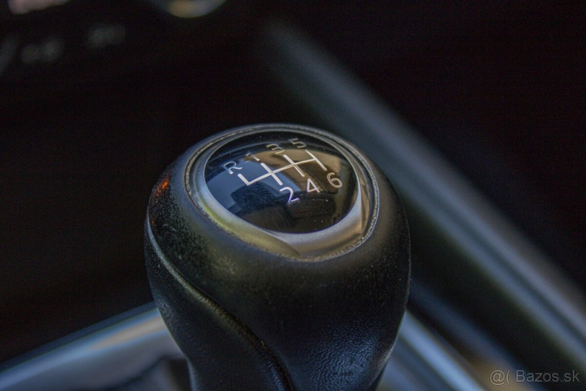 Mazda CX-5 2.2 Skyactiv-D Attraction | TOP stav | - 14