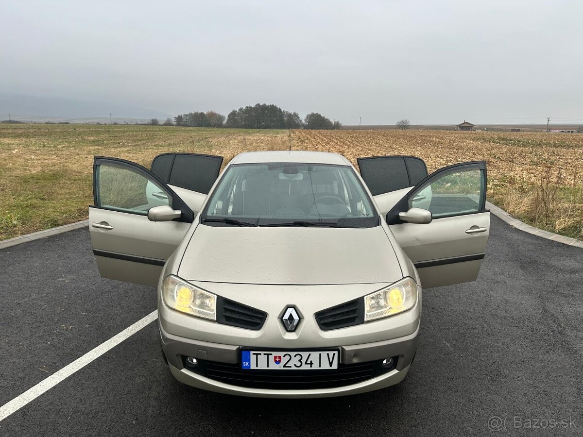 Renault megane ll 1.6 K4M sedan - 14