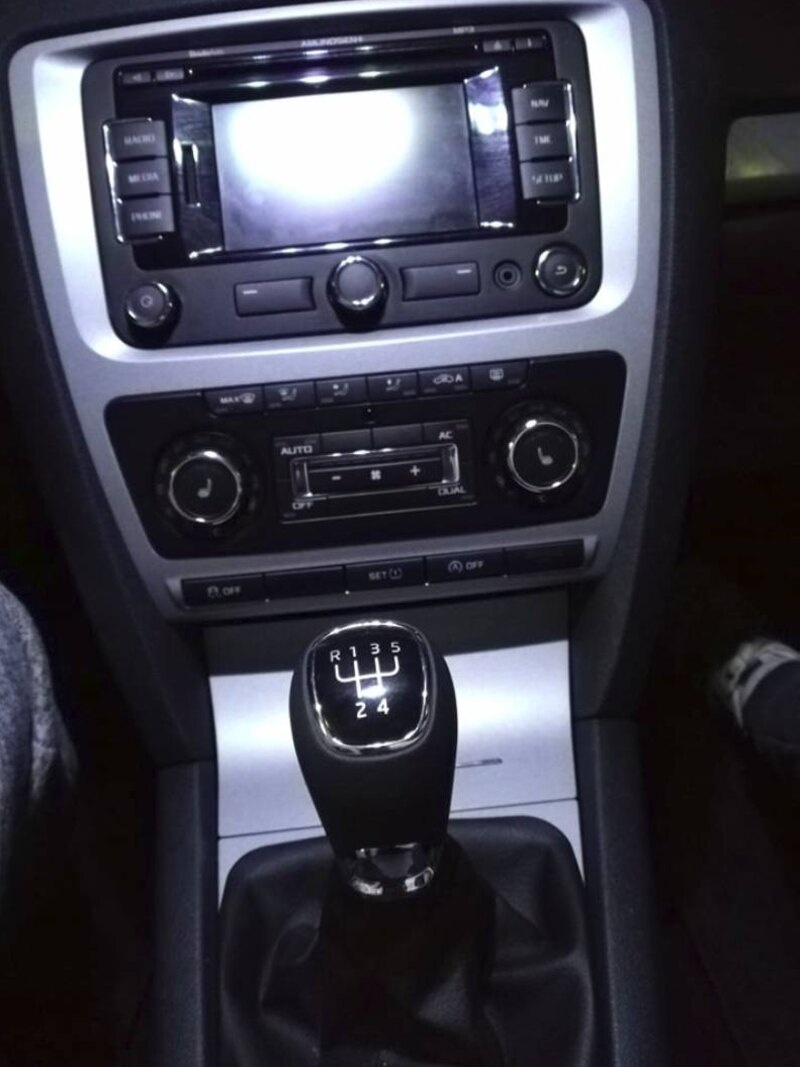 SKODA KOZENA RADIACA PAKA - 14