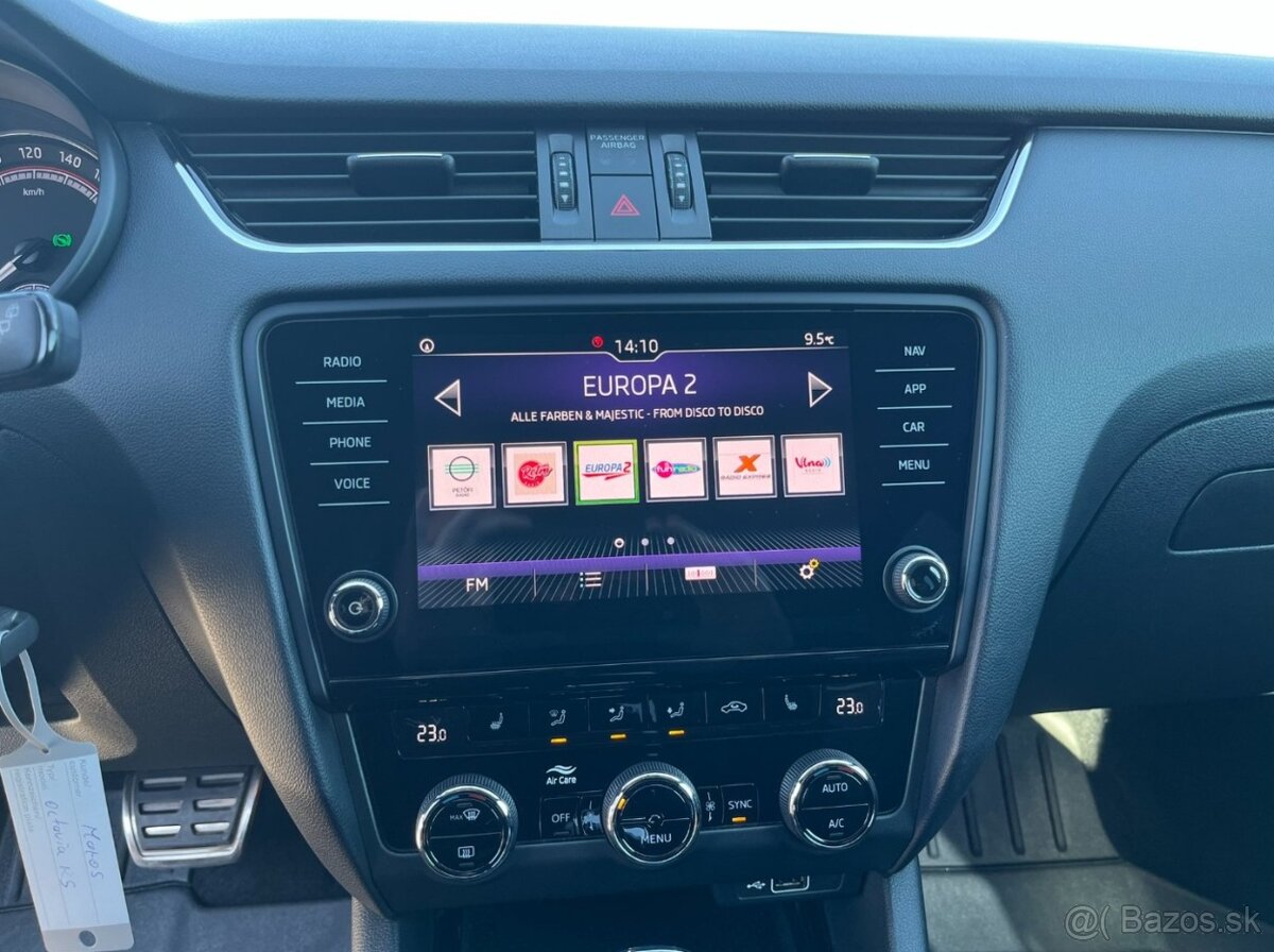 Škoda Octavia Combi 2.0 TDI RS DSG - 14