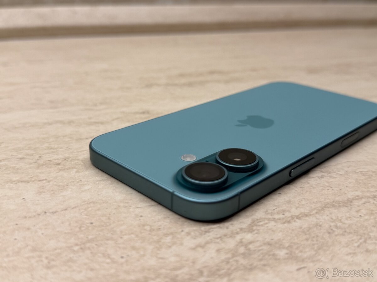 iPhone 16 128GB zelená, batéria: 97% - 14