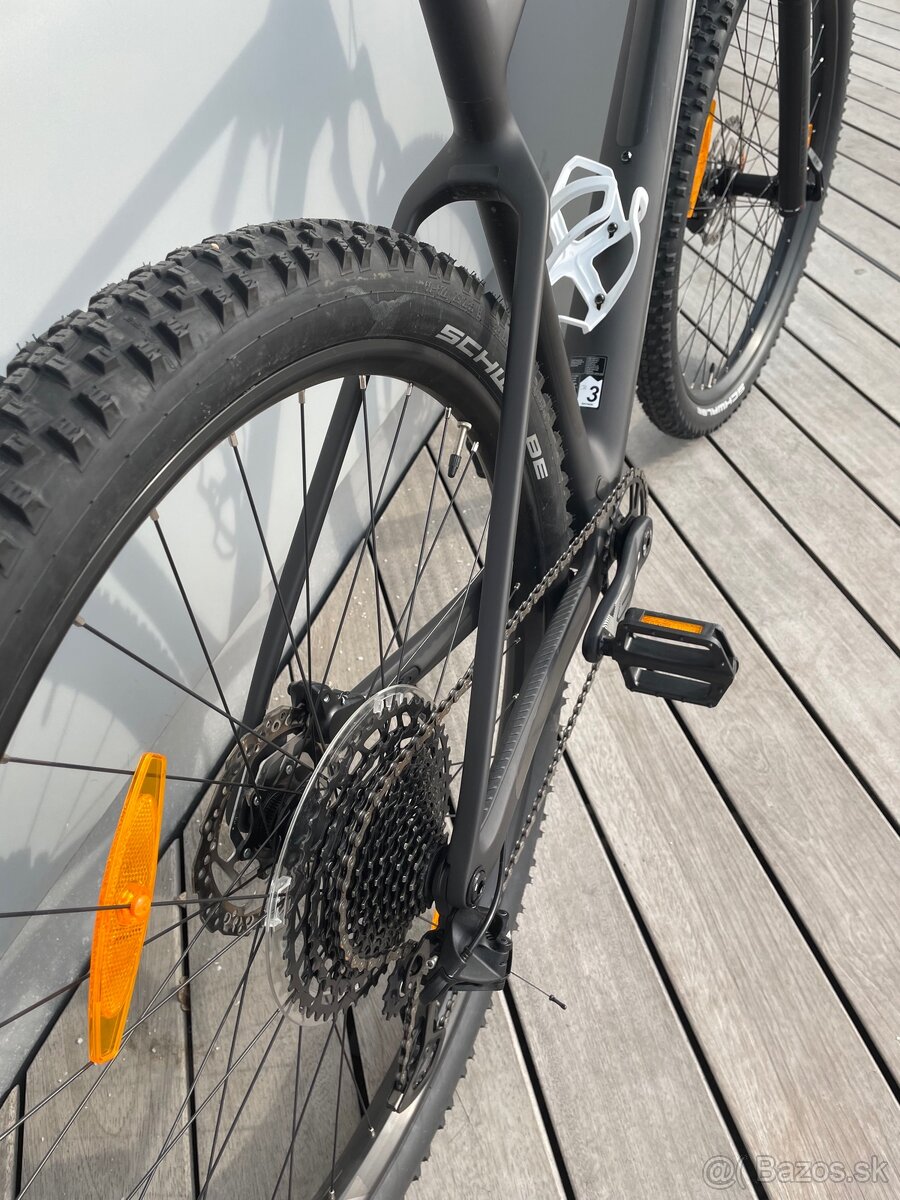 Scott scale 940 karbon - 14