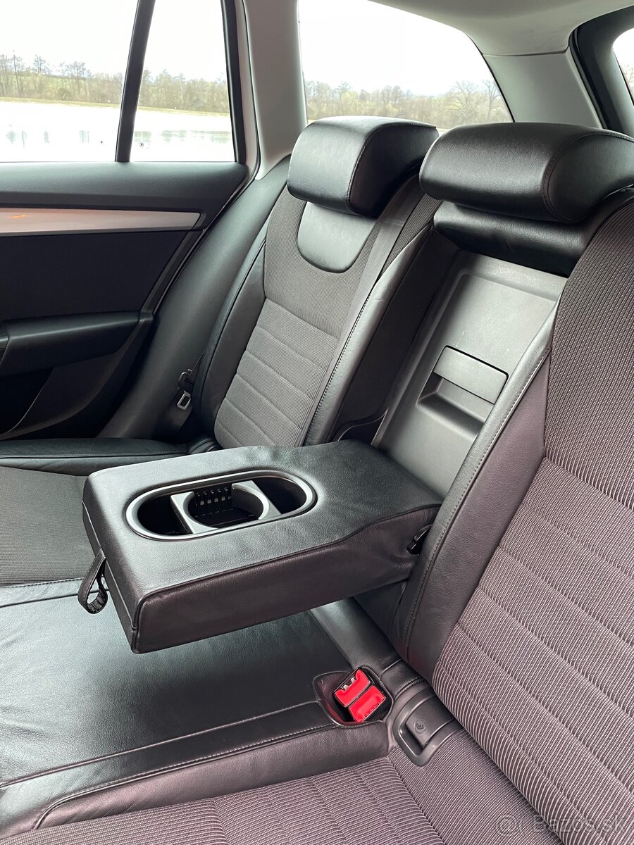 Škoda Octavia 3 2.0 TDI 110kw Elegance - 14