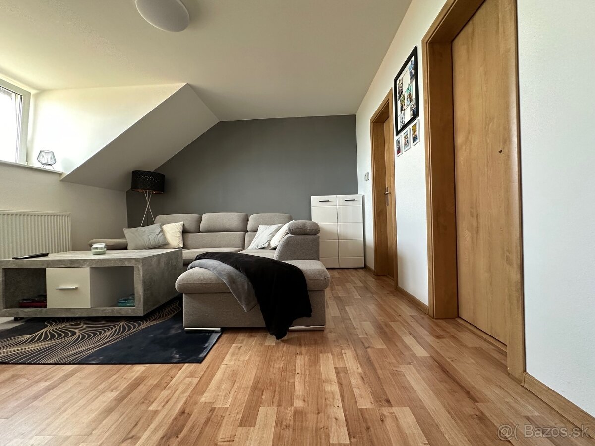 Horný Slavkov,2 izbový byt,90 m2 priamo pod Vysokými Tatrami - 14