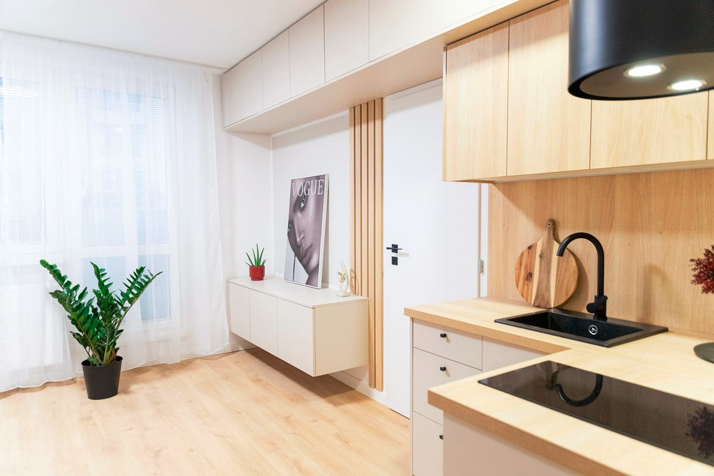 Iba u nás Na prenájom 2i nový dizajnový byt , loggia, voľný - 14