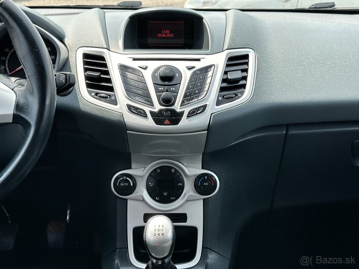 Ford Fiesta 1.4 TDCi Duratorq Titanium - 14